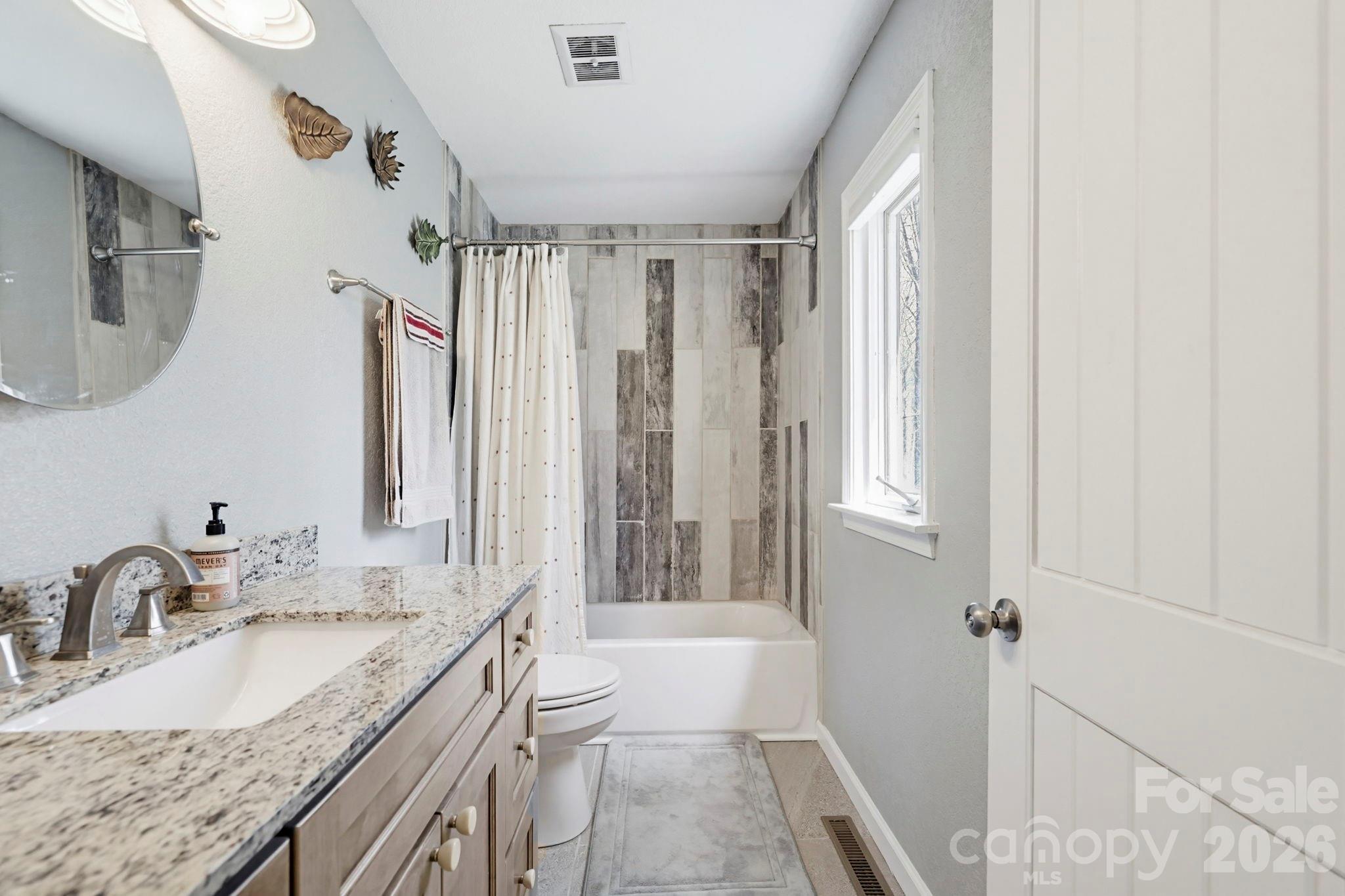 27 Spring Hill Circle Arden NC 28704