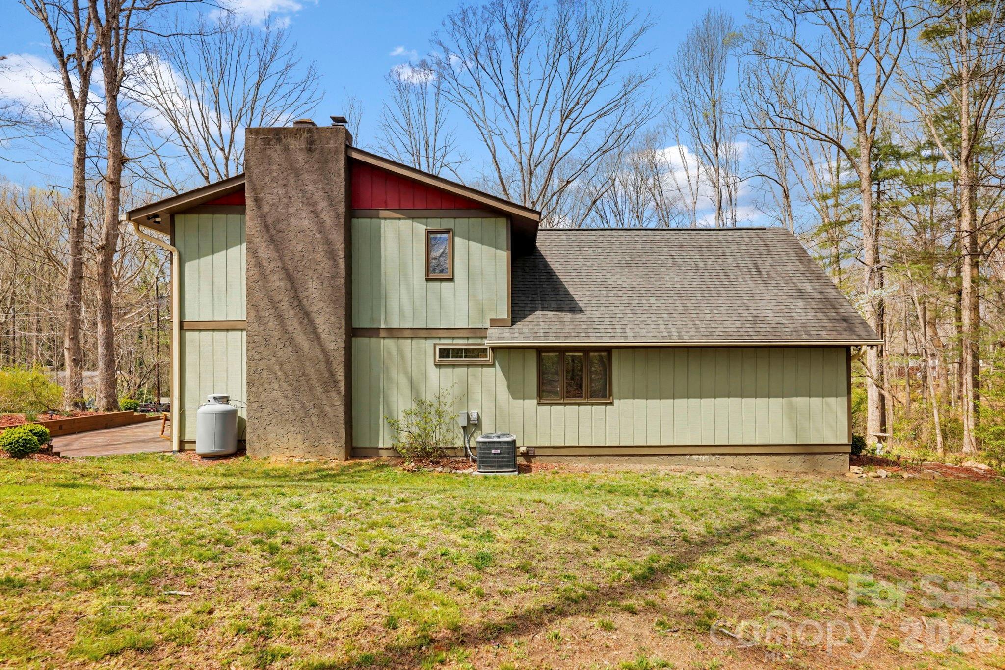 27 Spring Hill Circle Arden NC 28704