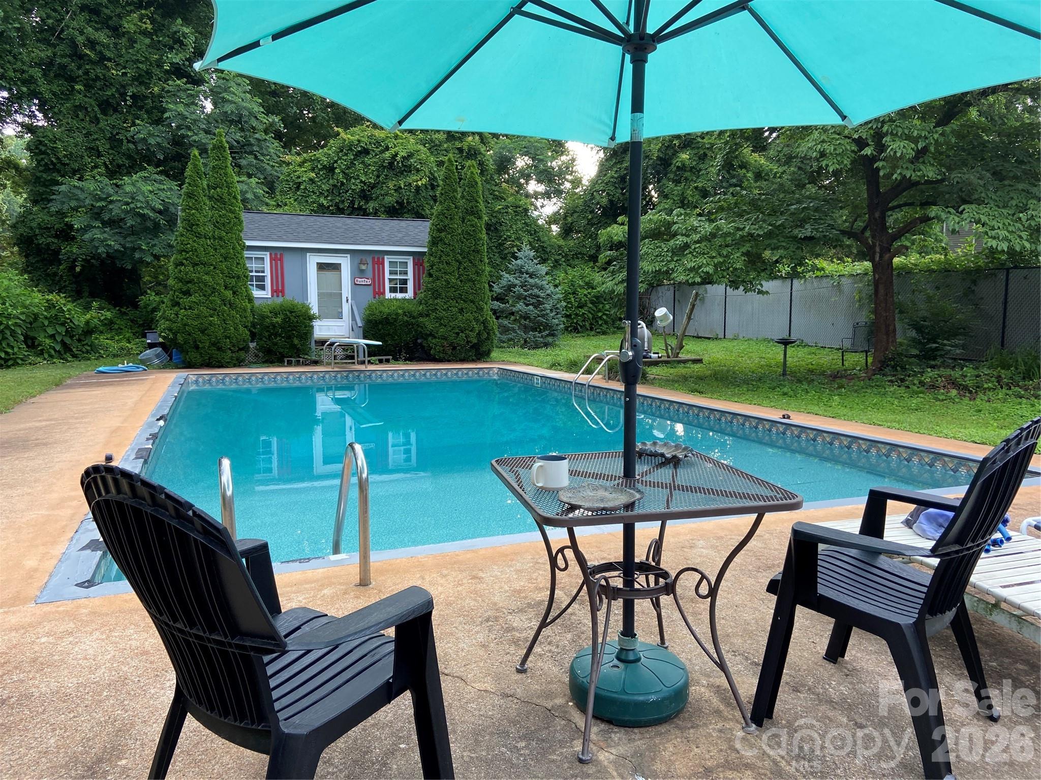 3218 Driftwood Drive Charlotte NC 28205