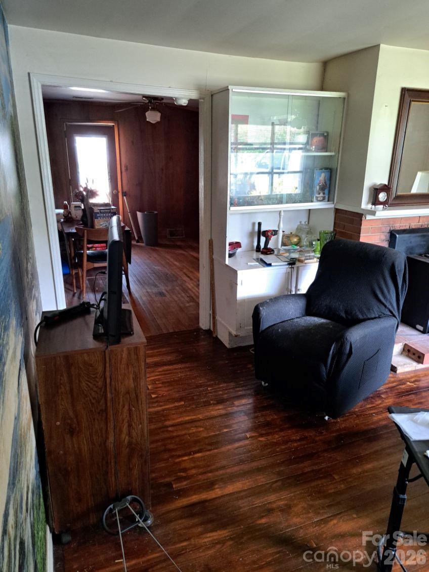 3218 Driftwood Drive Charlotte NC 28205