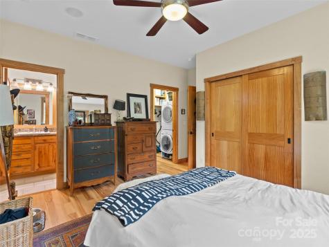 9 Reynolds Road Asheville NC 28806