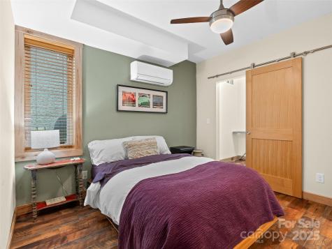 9 Reynolds Road Asheville NC 28806