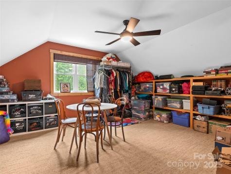 9 Reynolds Road Asheville NC 28806