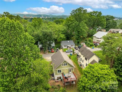 9 Reynolds Road Asheville NC 28806