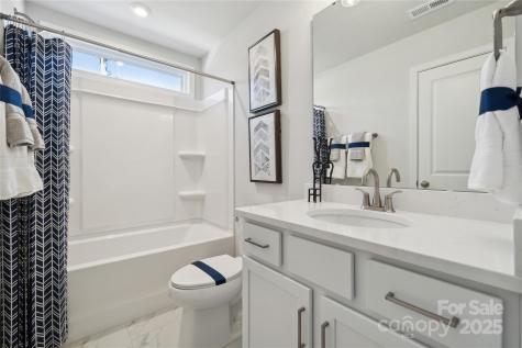 140 Balboa Street Matthews NC 28104