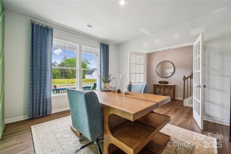 140 Balboa Street Matthews NC 28104