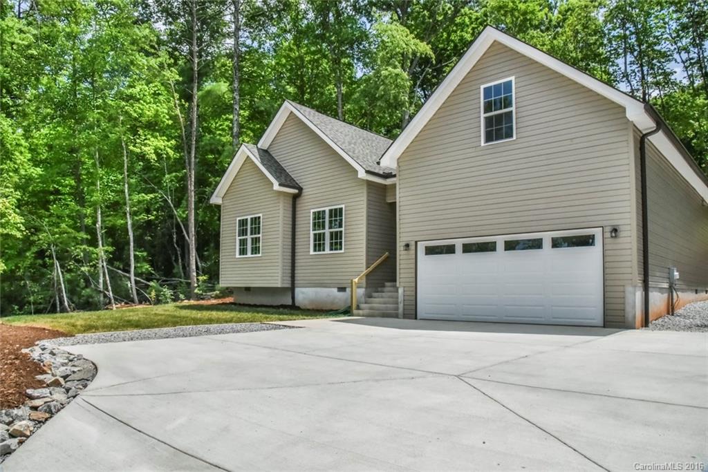 709 Enka Lake Road Candler NC 28715