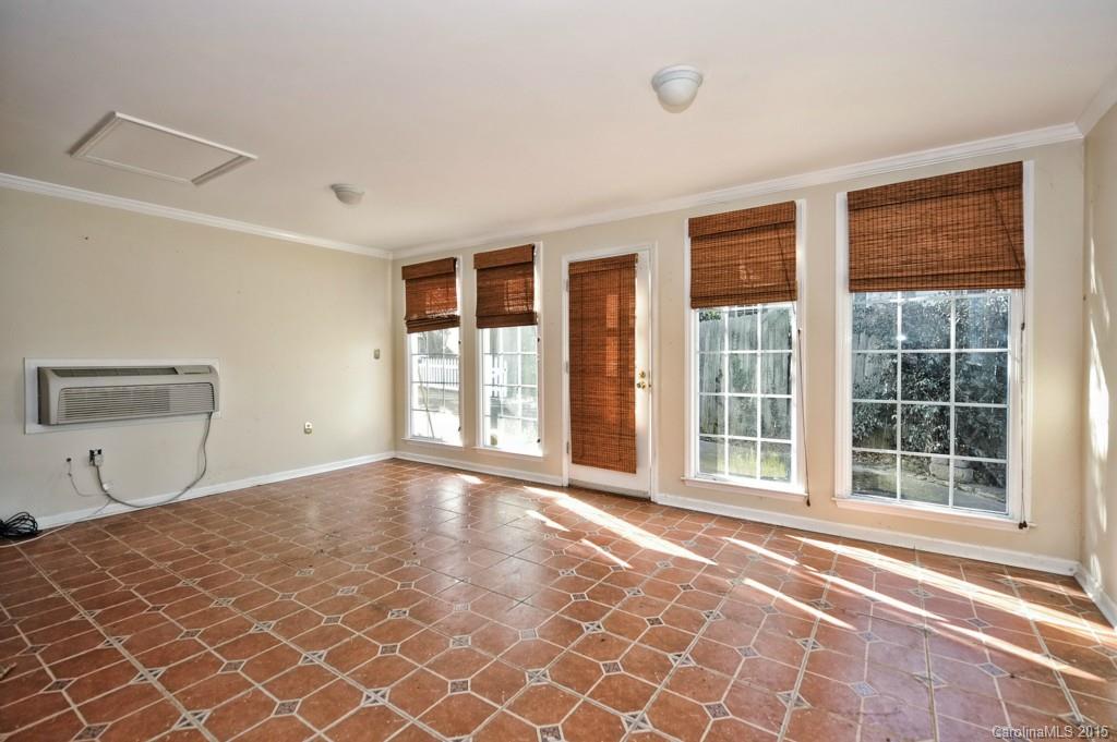 2021 Dartmouth Place Charlotte NC 28207
