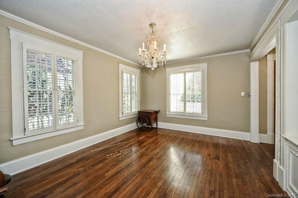 2021 Dartmouth Place Charlotte NC 28207