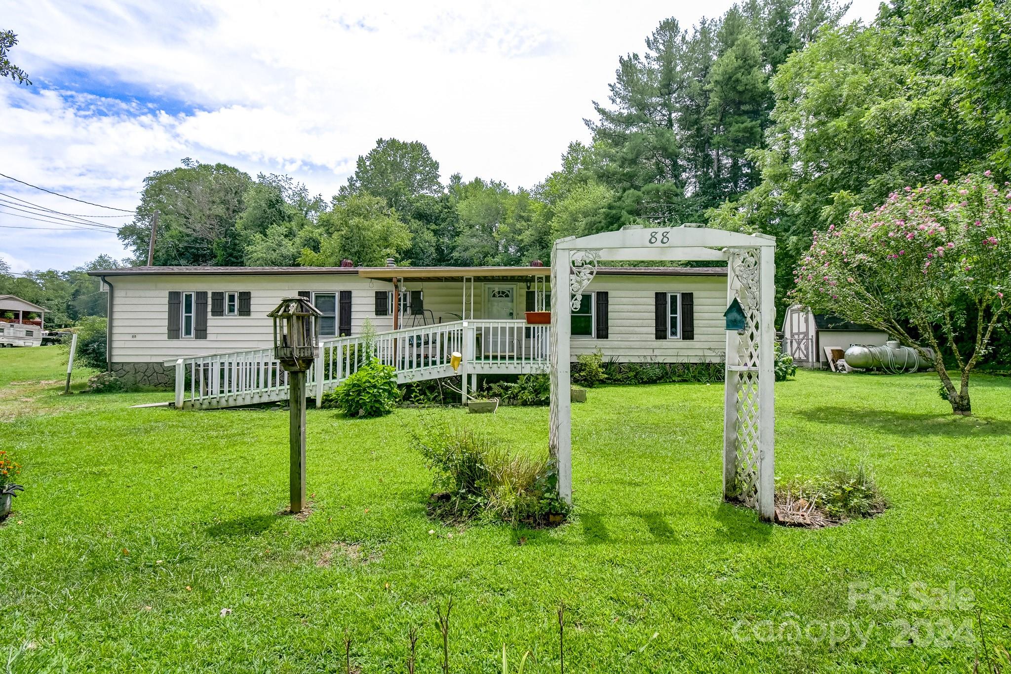 88 Odonald Road Asheville NC 28806