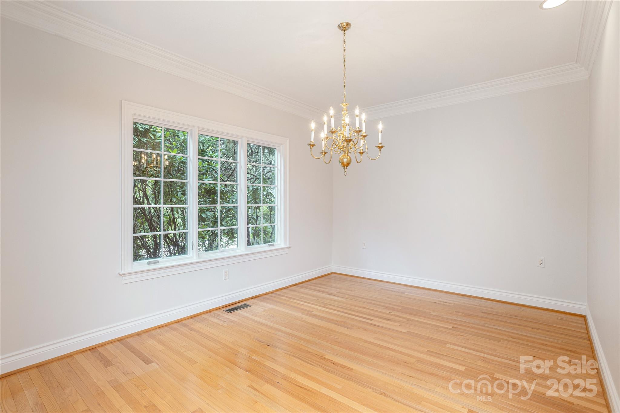 29 Bideford Row Asheville NC 28803