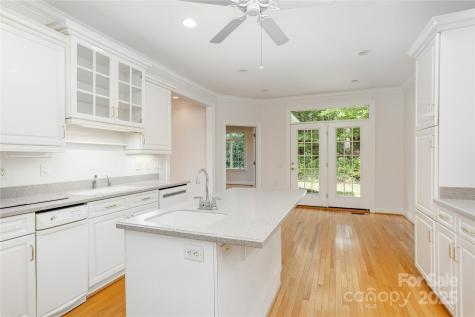 29 Bideford Row Asheville NC 28803