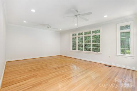 29 Bideford Row Asheville NC 28803