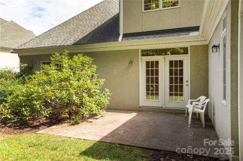 29 Bideford Row Asheville NC 28803