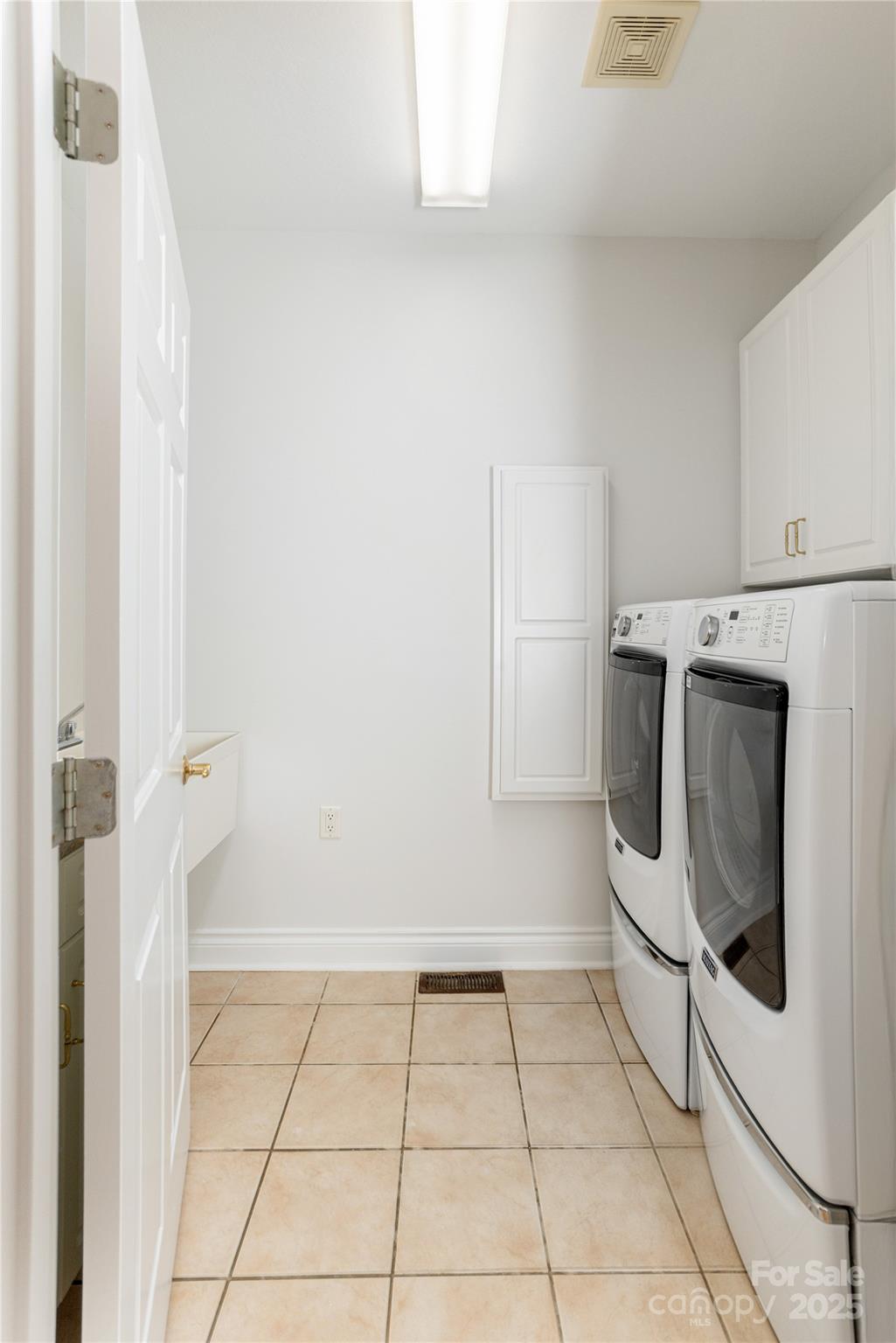 29 Bideford Row Asheville NC 28803