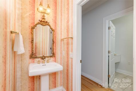 29 Bideford Row Asheville NC 28803