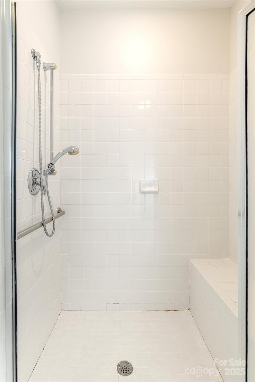 29 Bideford Row Asheville NC 28803