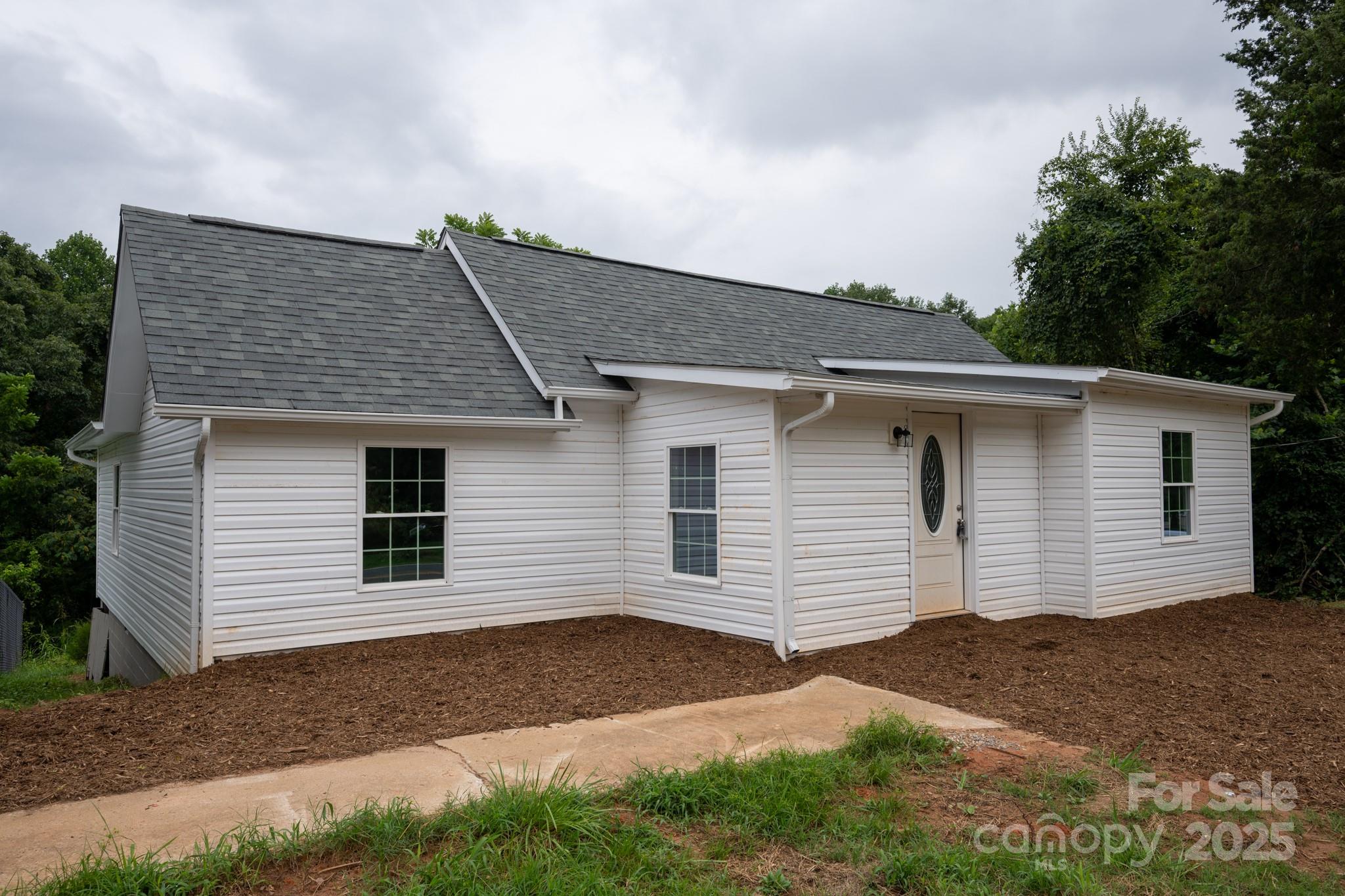 6458 Hudlow Road Union Mills NC 28167