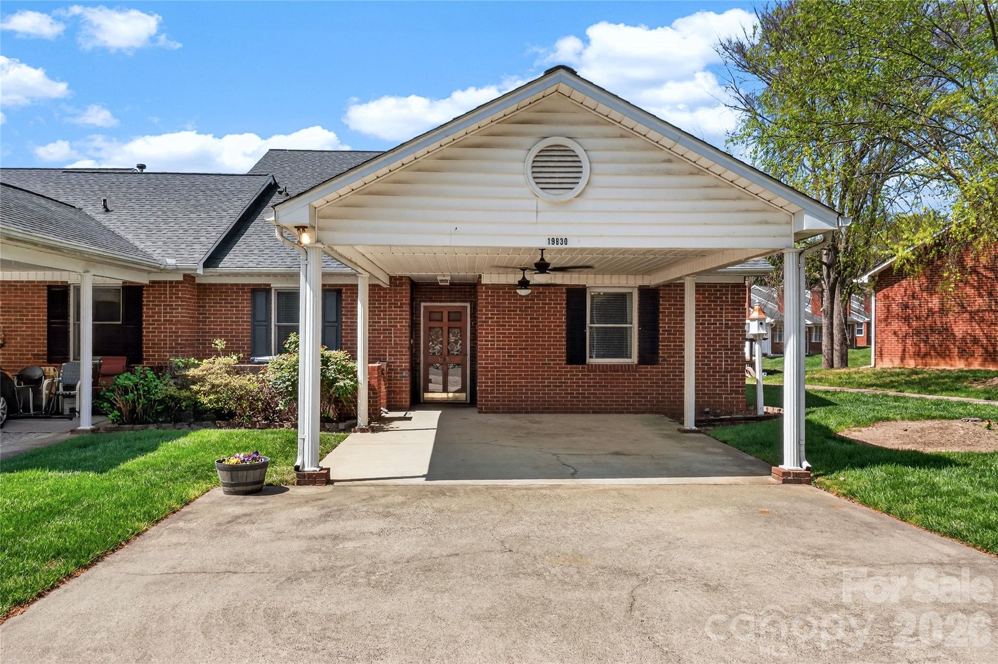 19830 Oak Leaf Circle Cornelius NC 28031