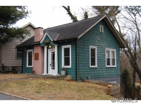 205 Courtland Place Asheville NC 28801
