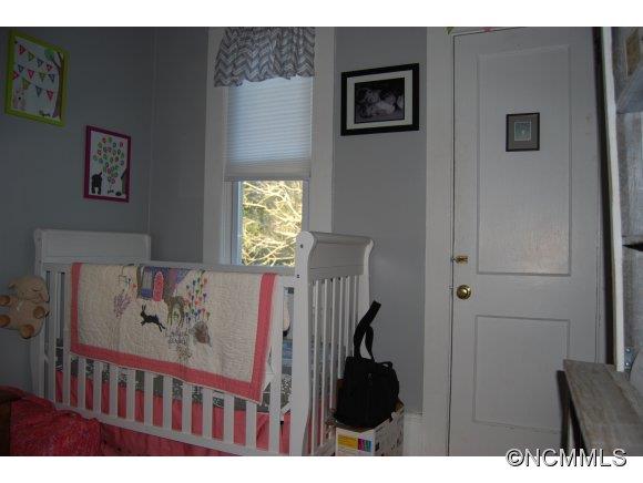 205 Courtland Place Asheville NC 28801