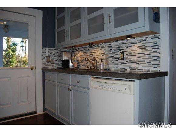 205 Courtland Place Asheville NC 28801