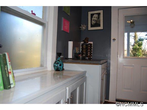 205 Courtland Place Asheville NC 28801