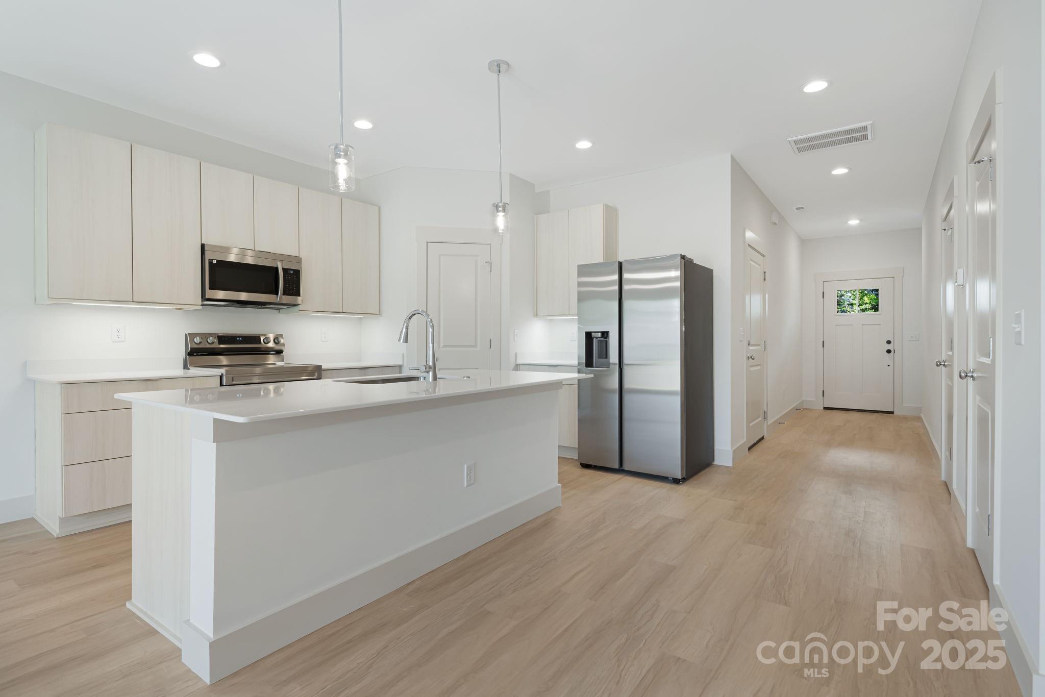 7 Bolton Street Asheville NC 28806