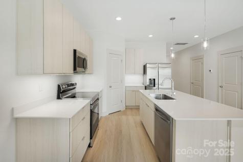 7 Bolton Street Asheville NC 28806