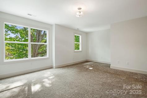 7 Bolton Street Asheville NC 28806