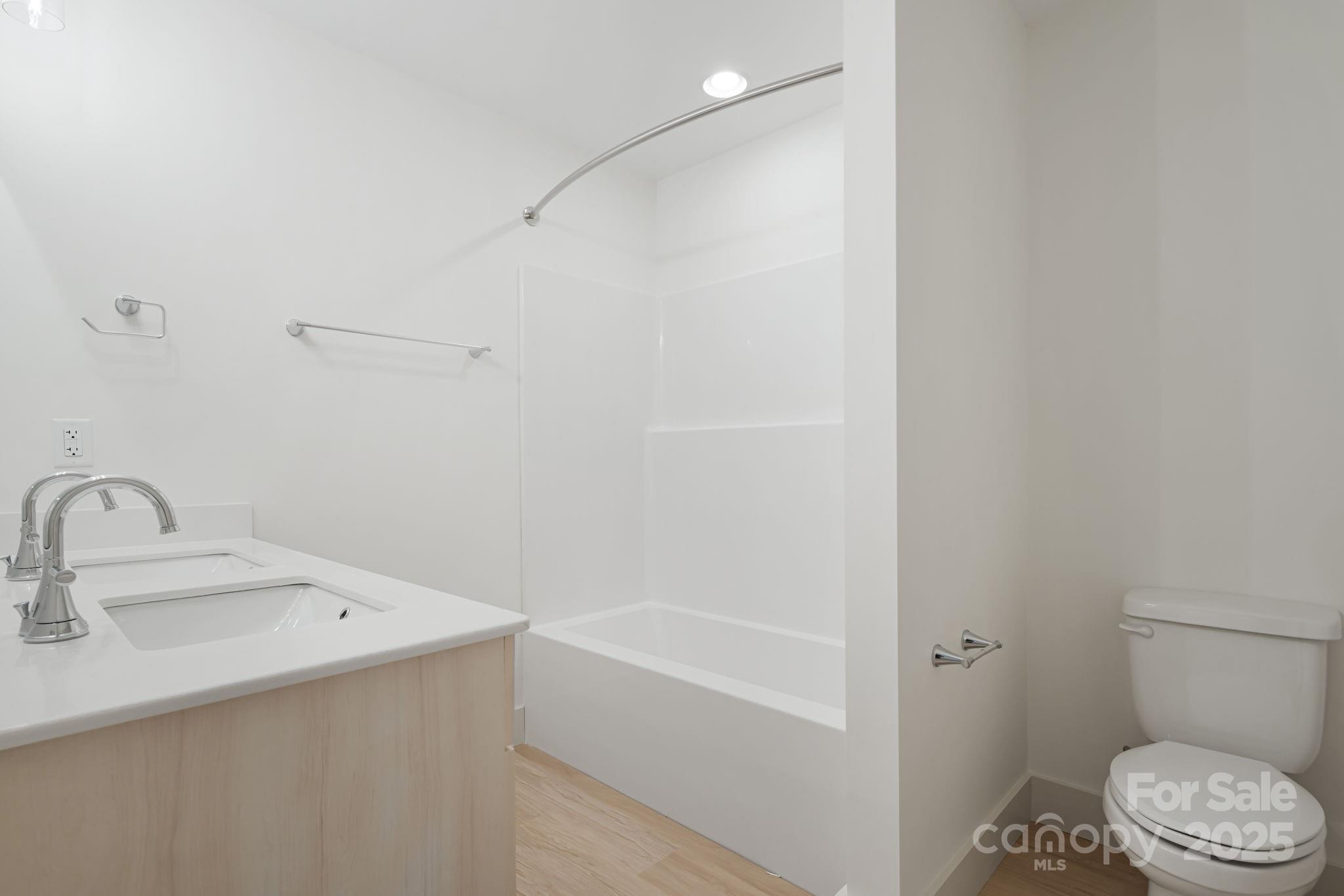 7 Bolton Street Asheville NC 28806