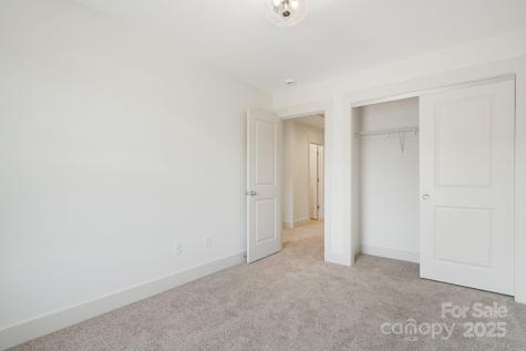 7 Bolton Street Asheville NC 28806