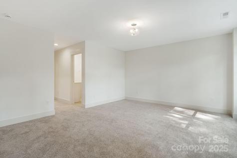 7 Bolton Street Asheville NC 28806