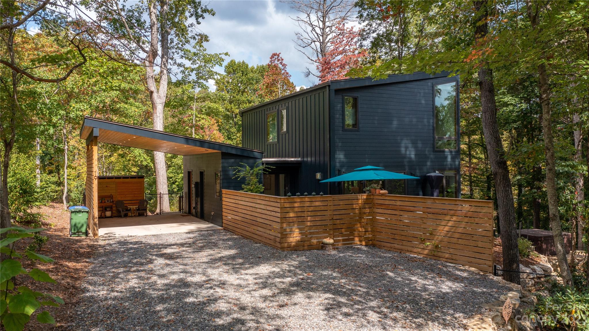 19 Digges Road Asheville NC 28805