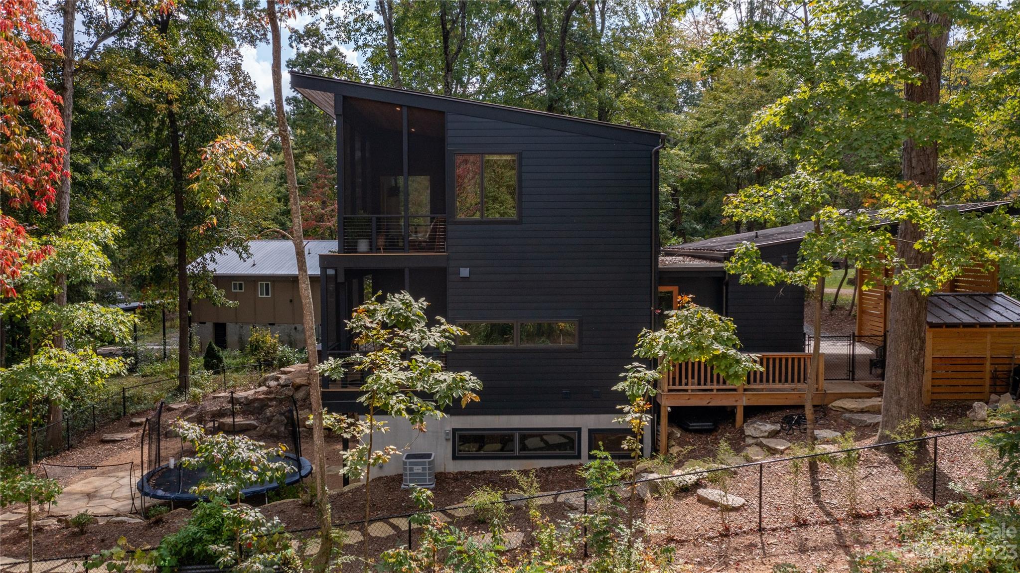 19 Digges Road Asheville NC 28805