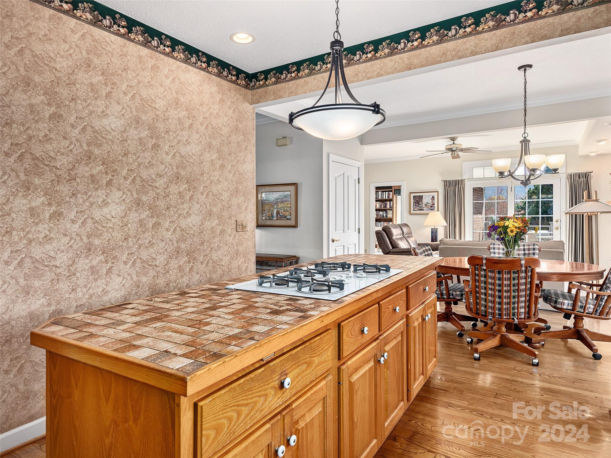 3 Lakeway Circle Weaverville NC 28787