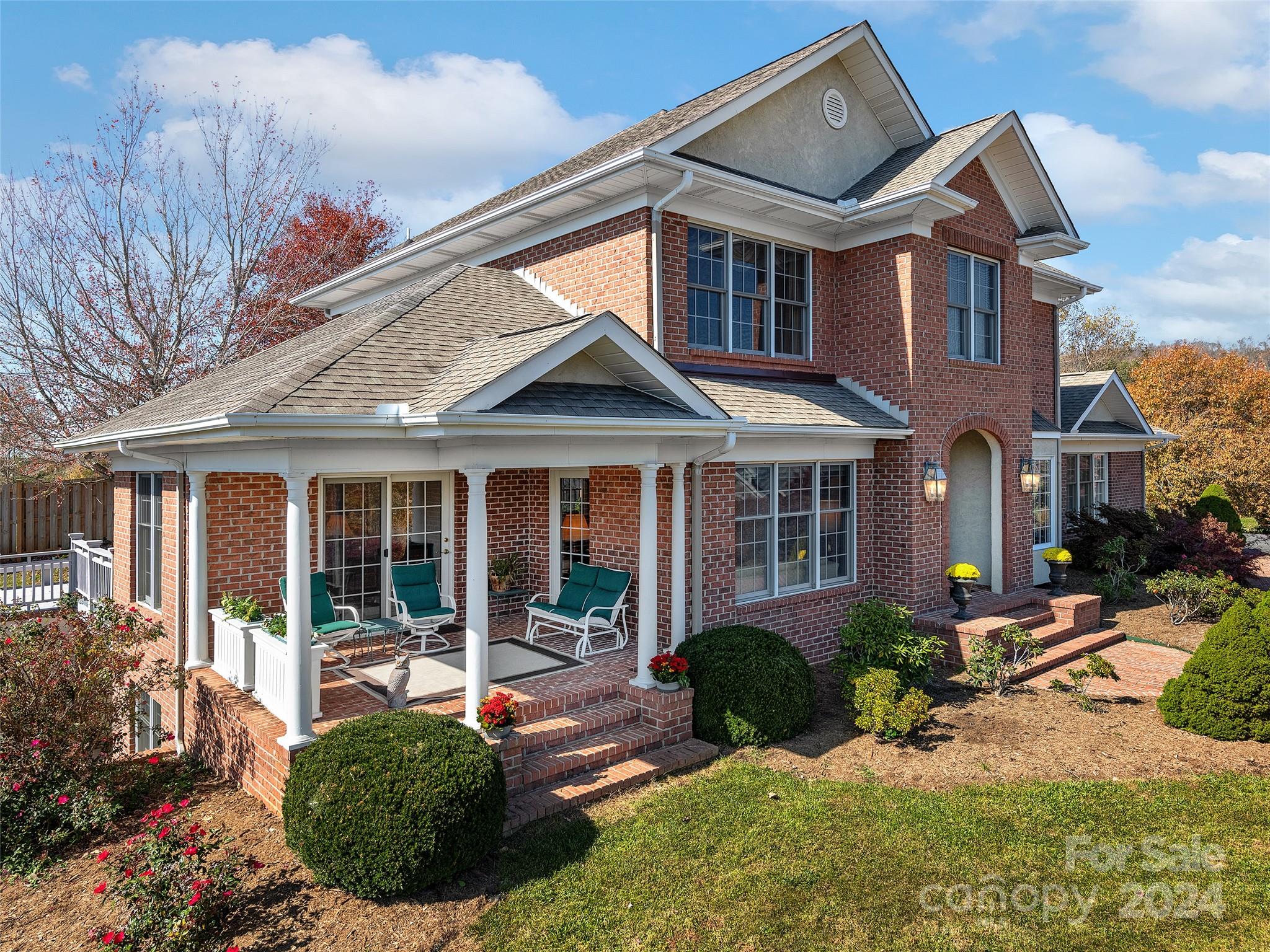 3 Lakeway Circle Weaverville NC 28787
