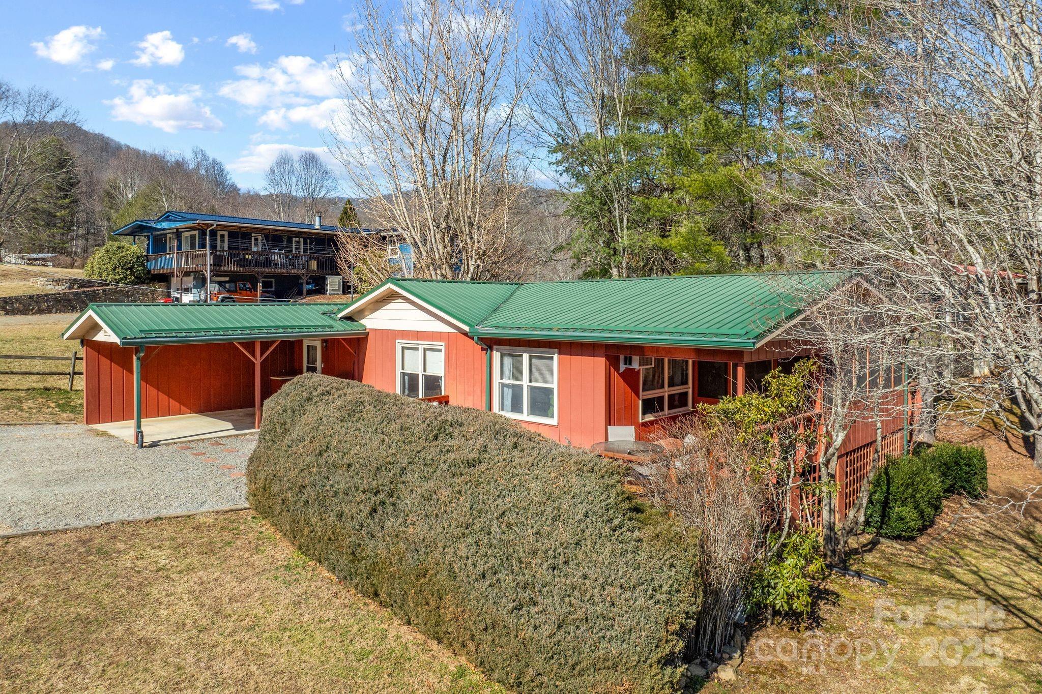 62 Chickadee Road Waynesville NC 28785