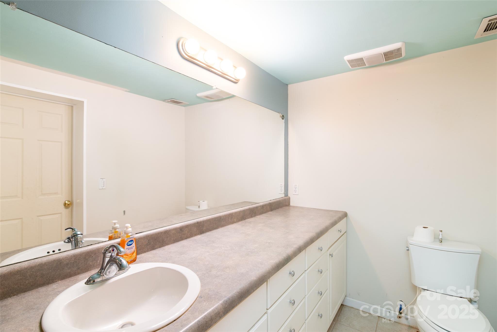 1137 Saunders Road Franklin NC 28734