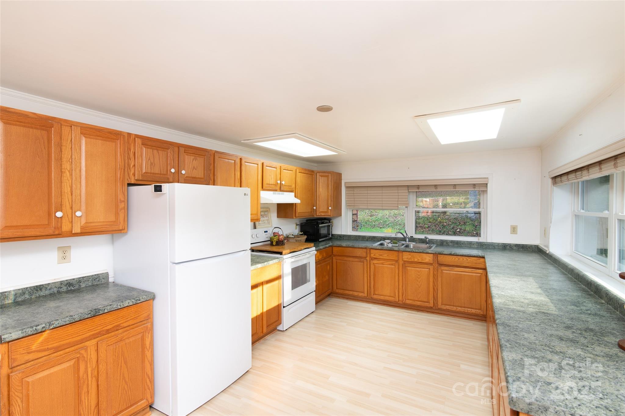 1137 Saunders Road Franklin NC 28734