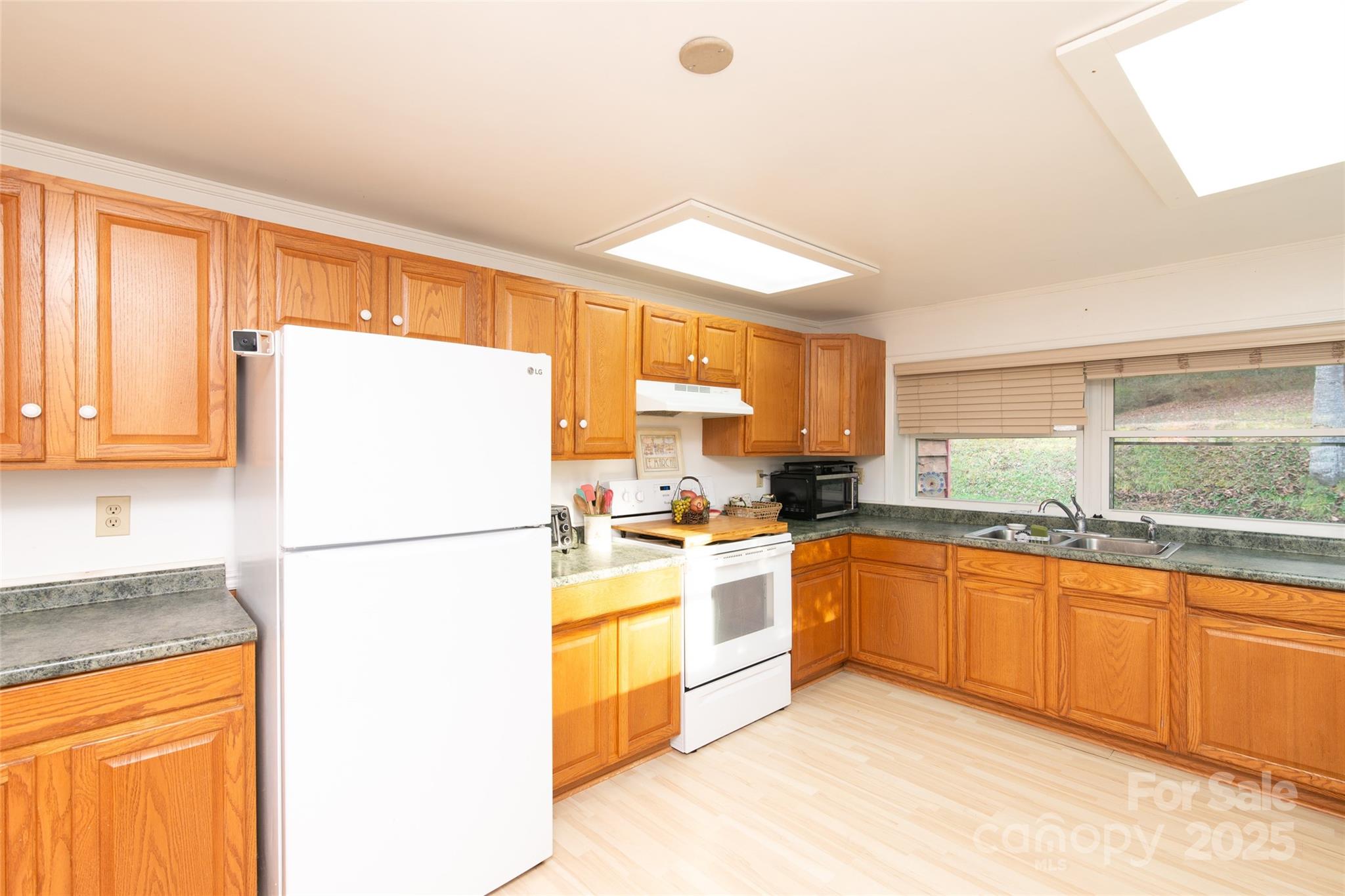 1137 Saunders Road Franklin NC 28734