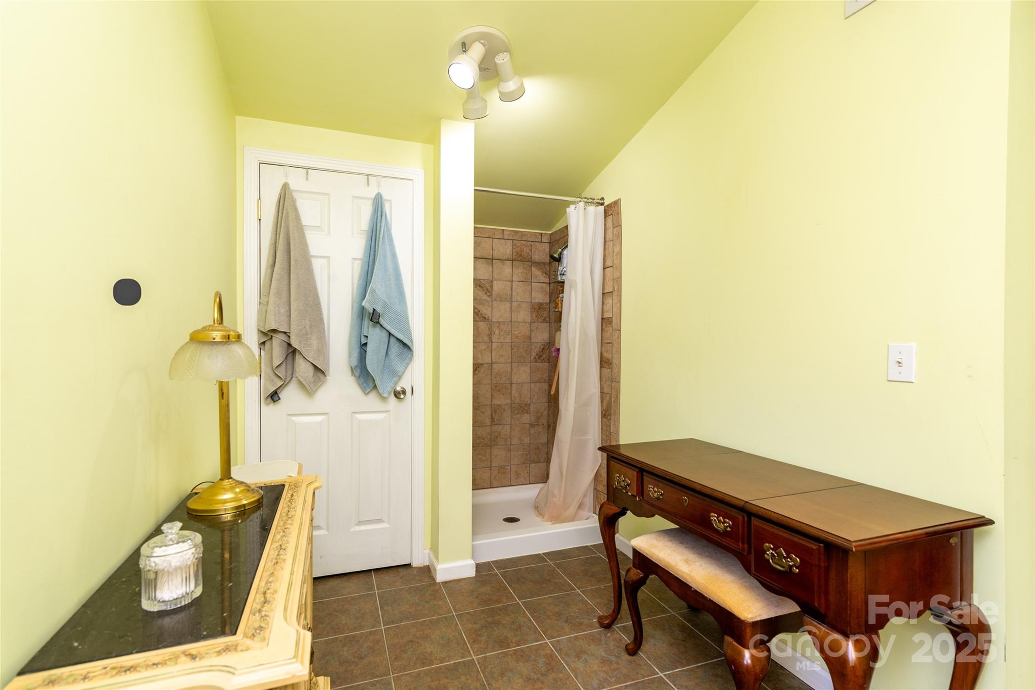 1137 Saunders Road Franklin NC 28734