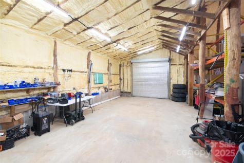 1137 Saunders Road Franklin NC 28734