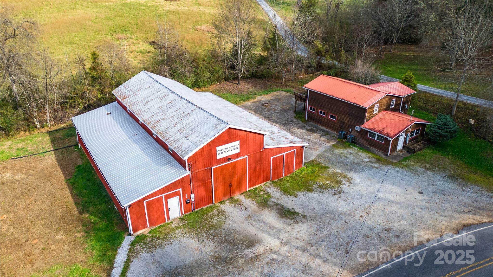 1137 Saunders Road Franklin NC 28734