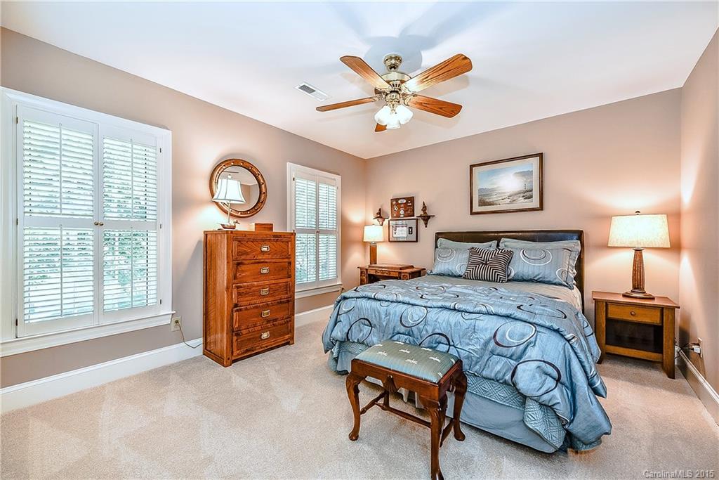 3021 Ingelow Lane Charlotte NC 28226