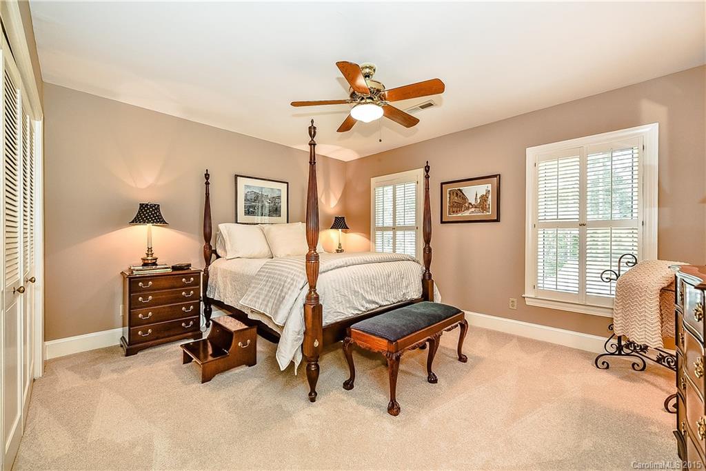 3021 Ingelow Lane Charlotte NC 28226