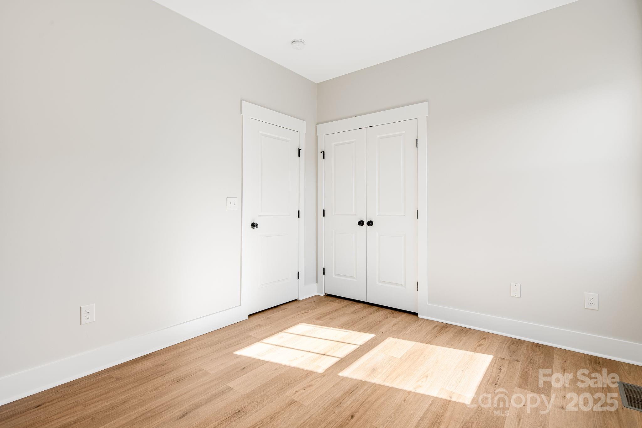 11 Byrdcliffe Lane Asheville NC 28805