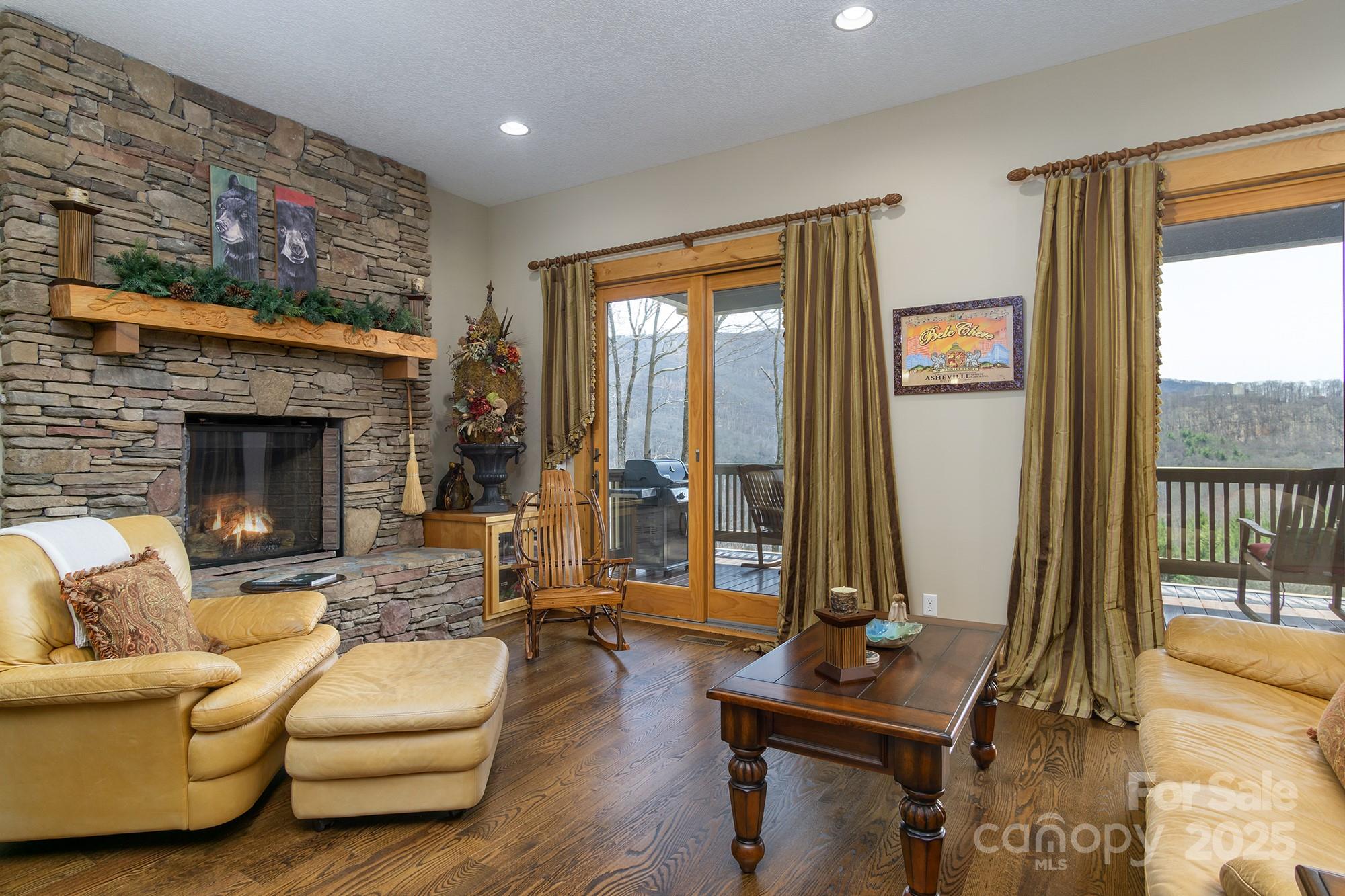 596 N Ridge Runner Road Burnsville NC 28714