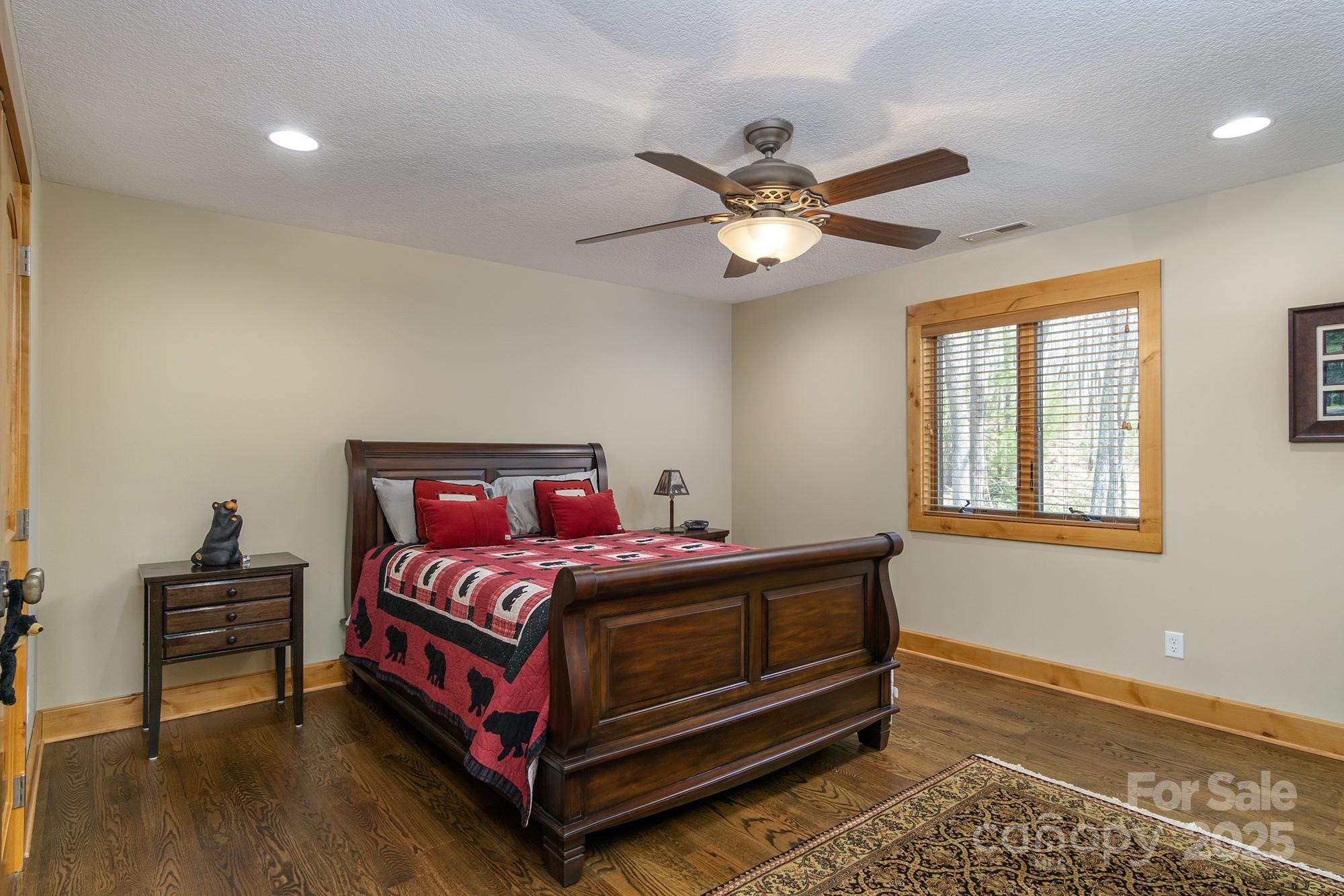596 N Ridge Runner Road Burnsville NC 28714