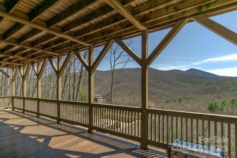 596 N Ridge Runner Road Burnsville NC 28714